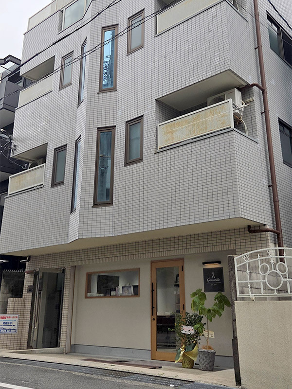 サロン外観
